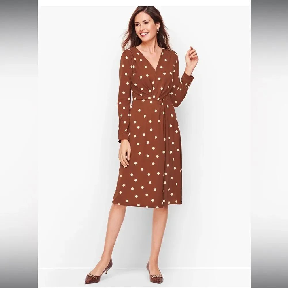 NWT Talbots TWIST FRONT FIT & FLARE DRESS Sz Medium Pretty Woman Vibes
